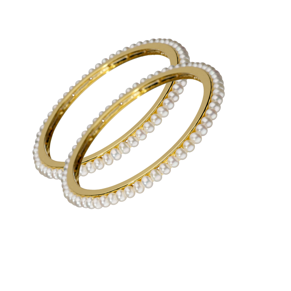 Classic White Pearl Bangle