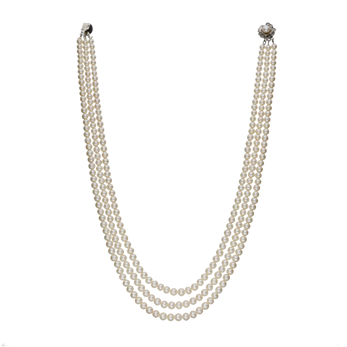 Crème Graceful Pearl Necklace