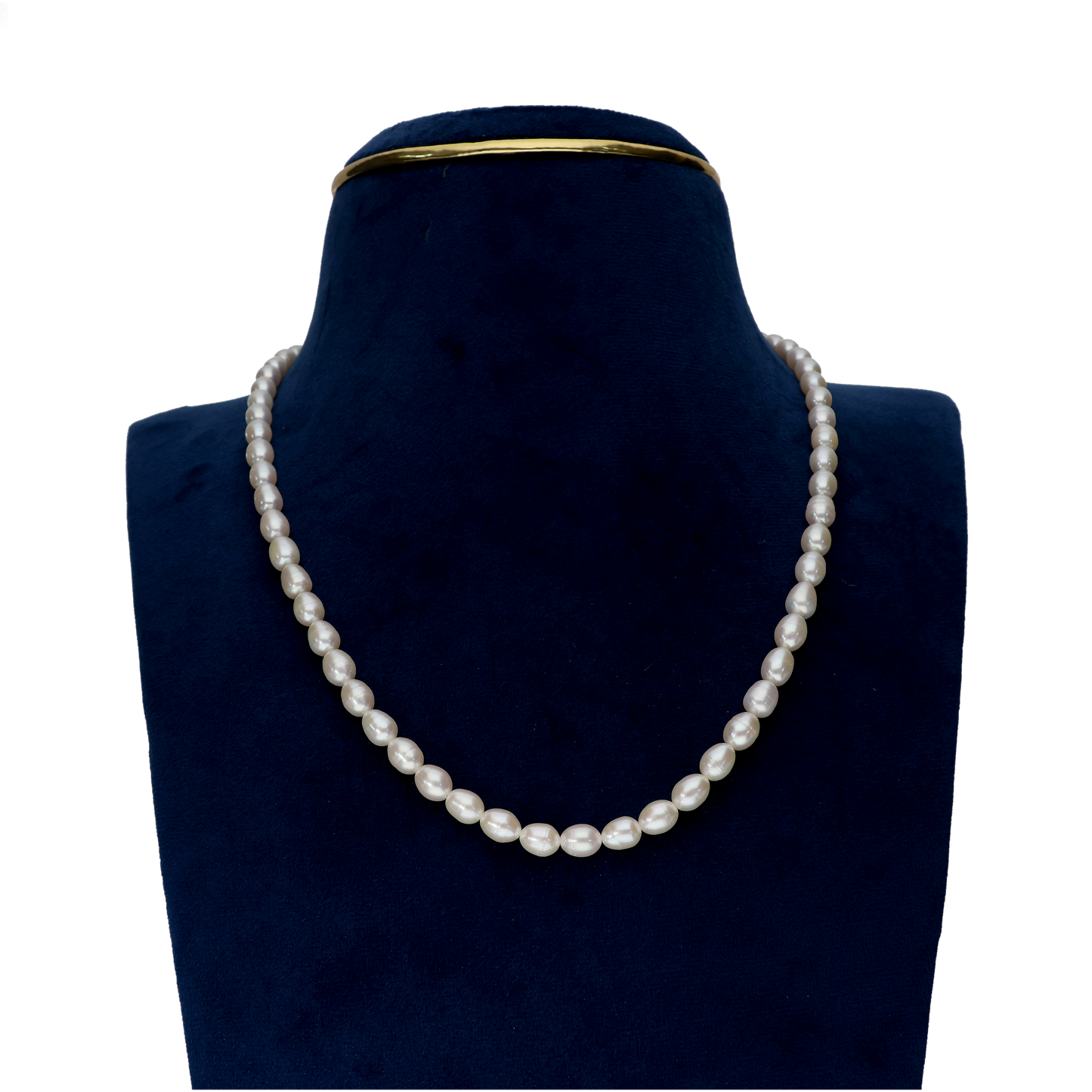 Trendy White Pearl Necklace