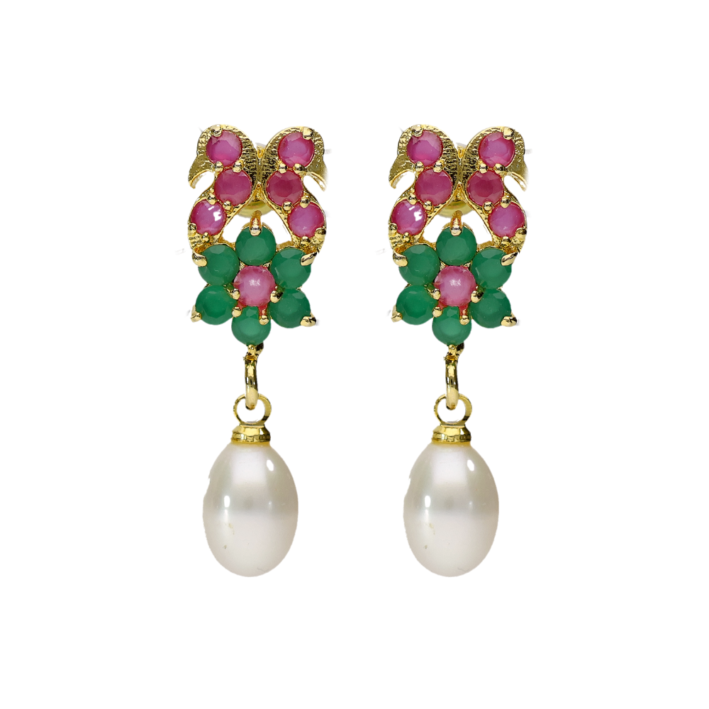 Alluring White Pearl Earring