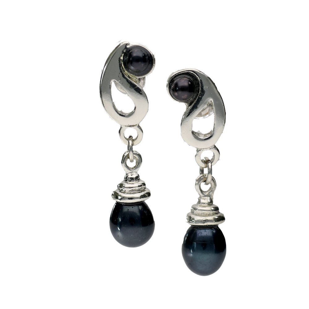 Black Pearl Earring