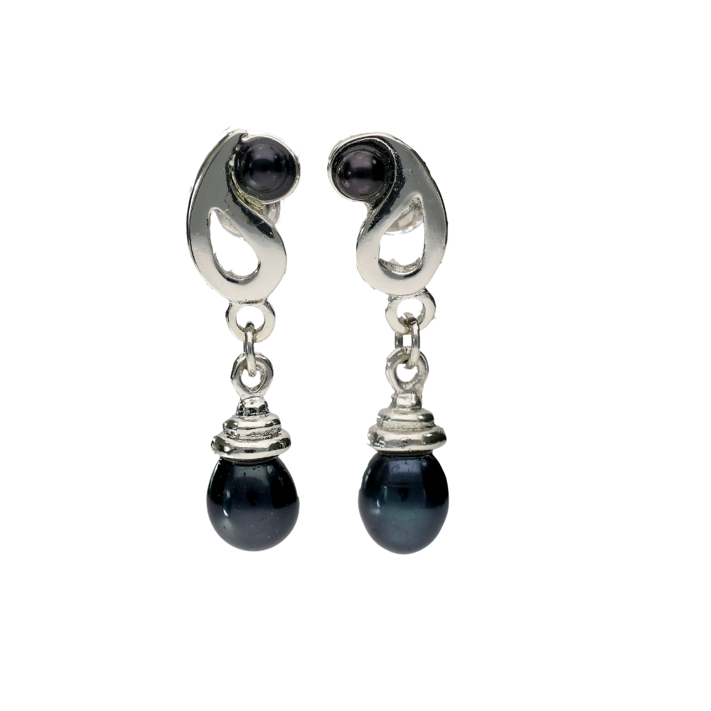 Black Pearl Earring