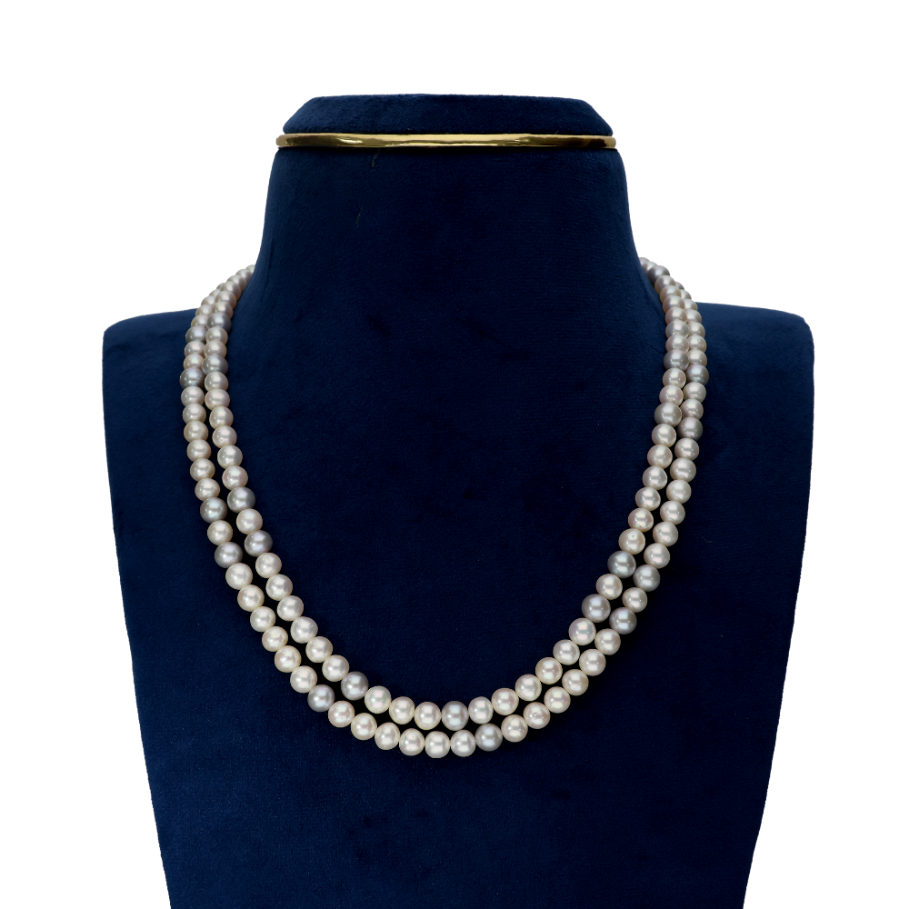 White Beautiful Rounded Pearl Necklace