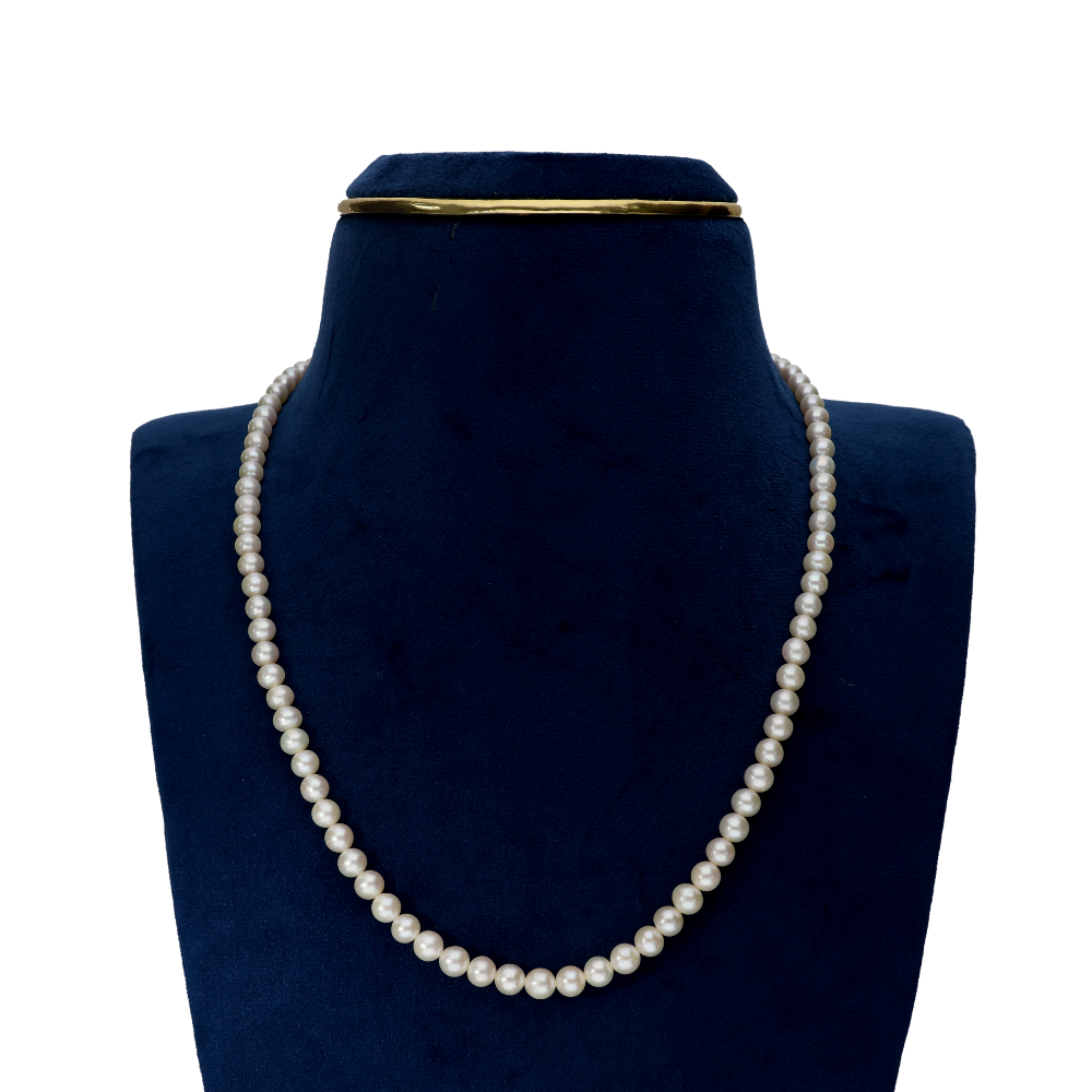 Small Button Crème Pearl Necklace