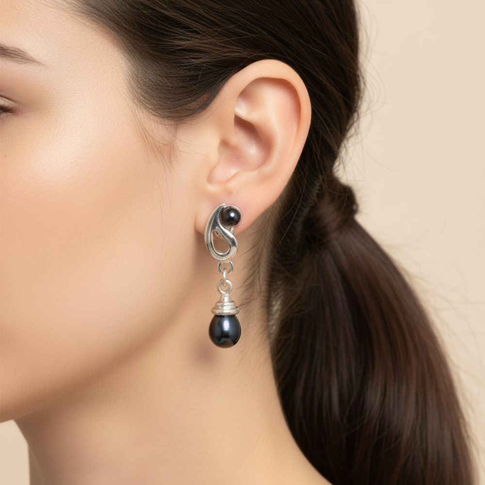 Black Pearl Earring