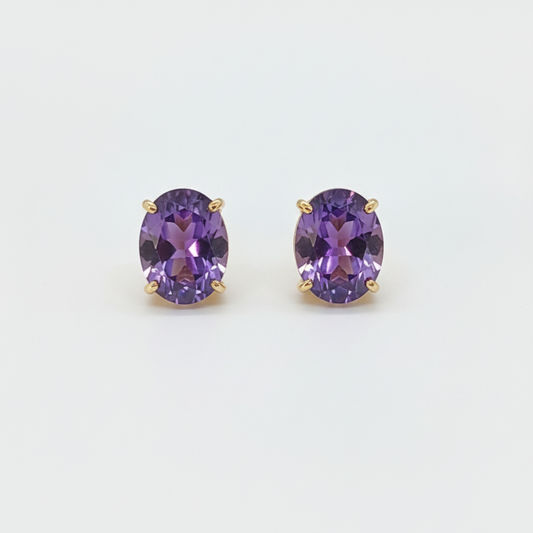 Stylish Blue Dazzling Stone Pearl Studs