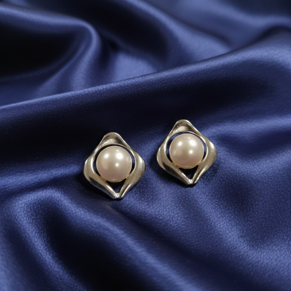 Freshwater Hyderabadi Pearl Studs