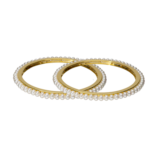 Classic White Pearl Bangle