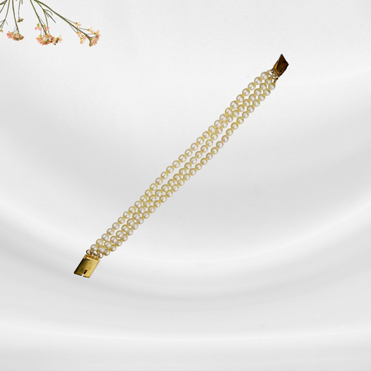 Crème Narural Pearl Bracelet