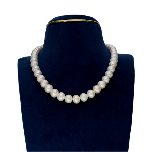 Timeless Beauty White Pearl Necklace