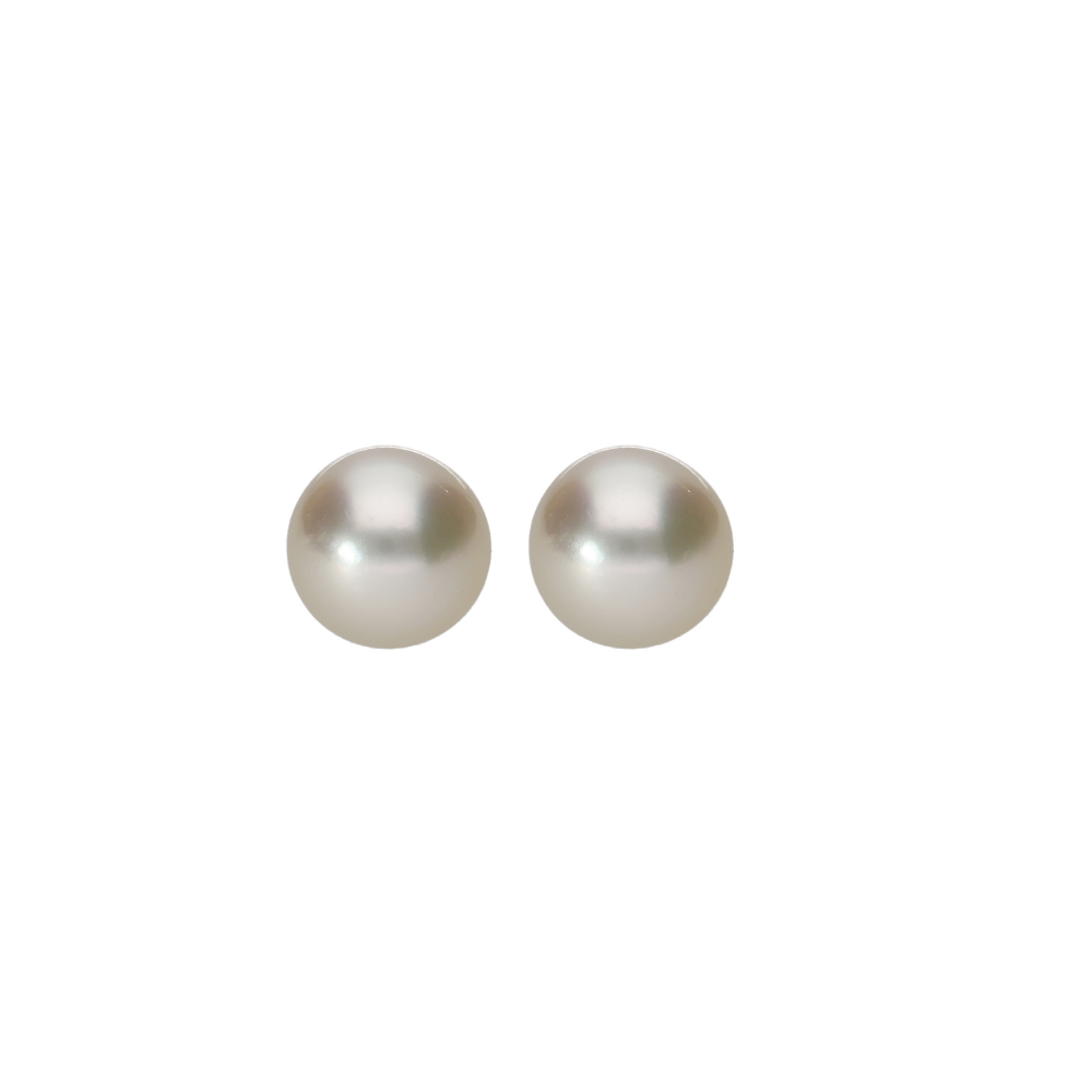 Contemporary Crème South-Sea Studs