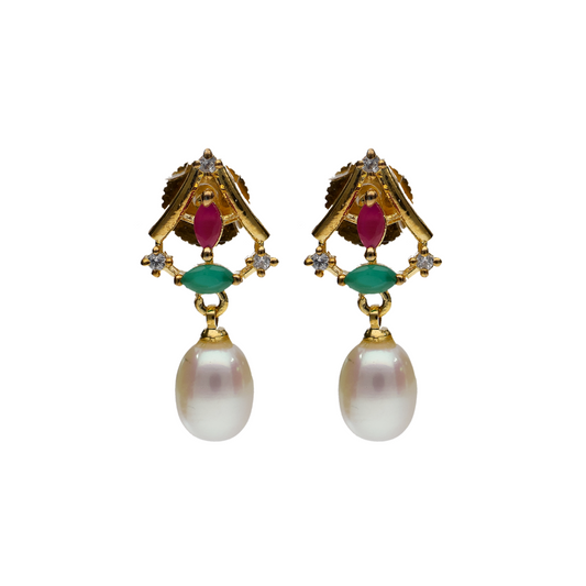 White Pearl Earring