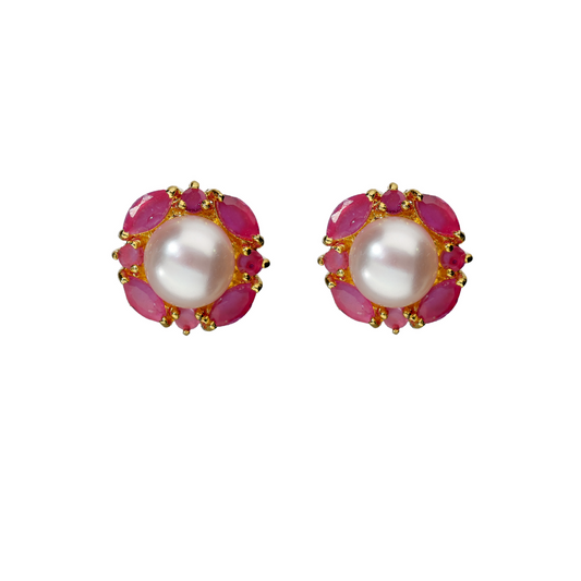 Beatiful White Pearl Studs