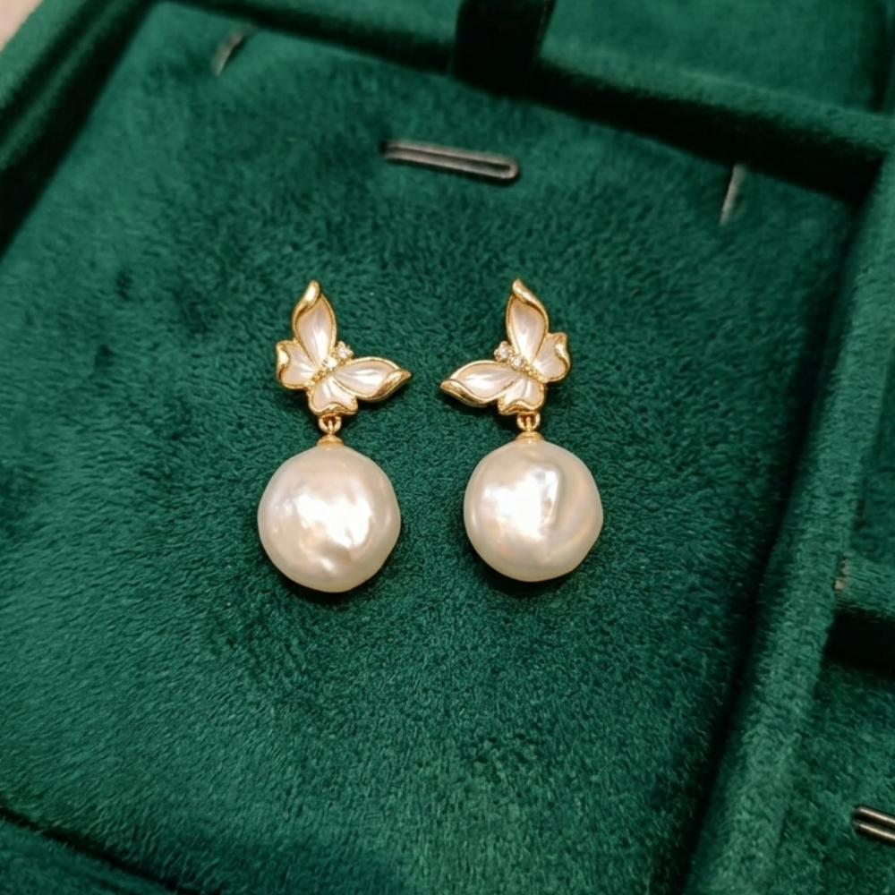 Pearl Ear Studs with bracelet