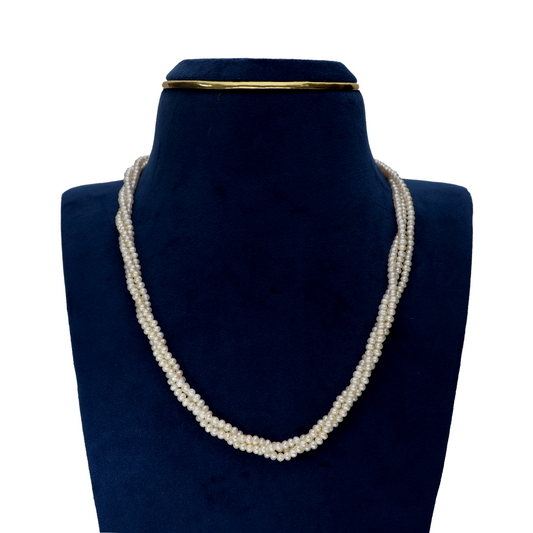 Lustrous White Pearl Necklace