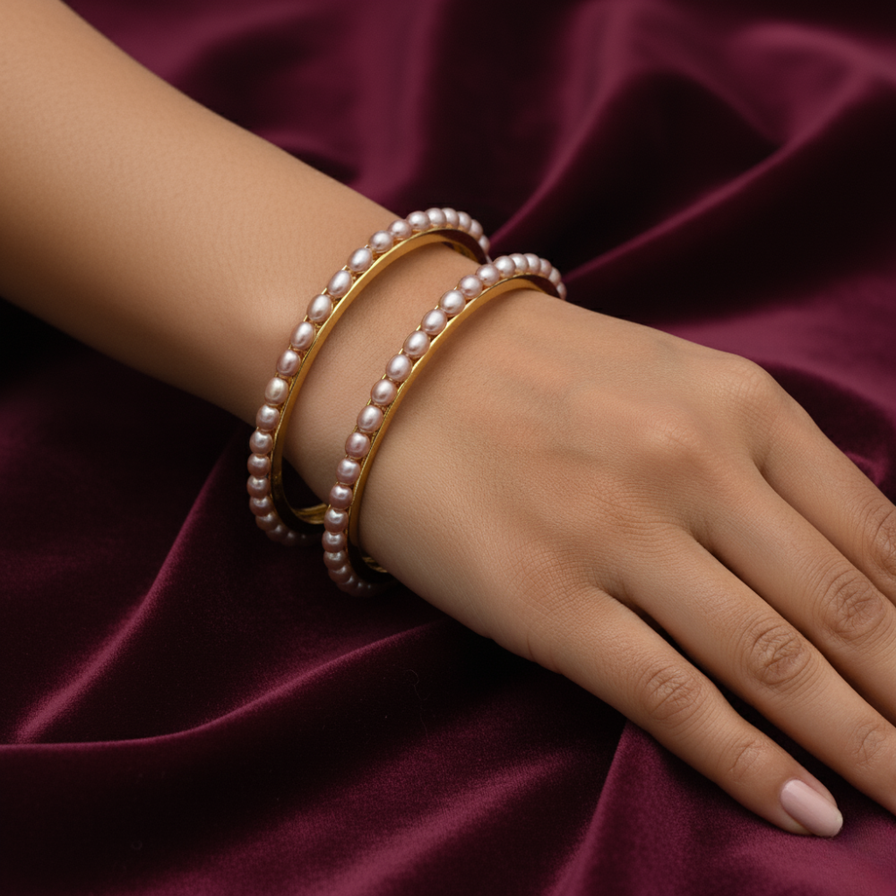 Peach Pearl Bangle