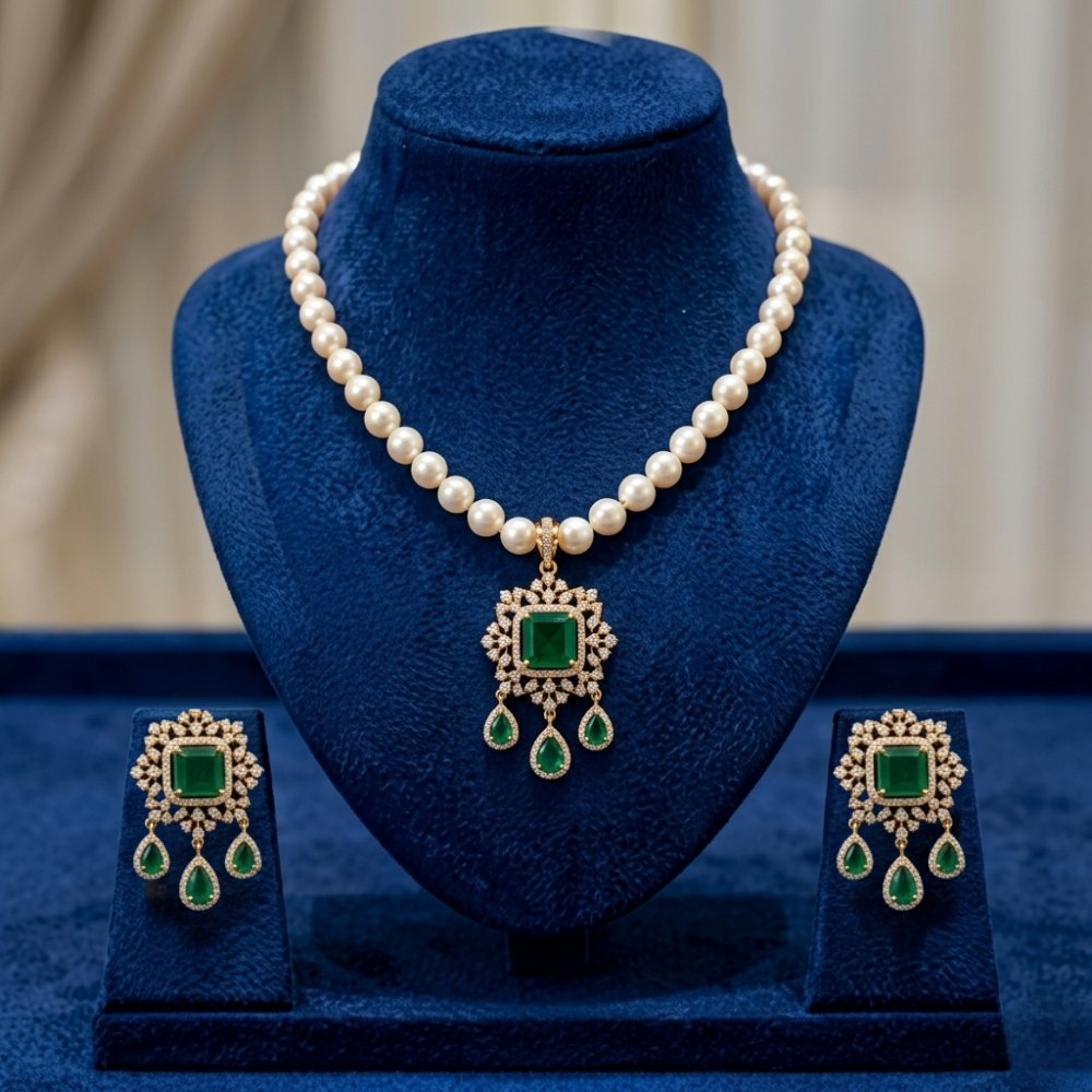 Traditional Green Stone and Pearl Necklace Set