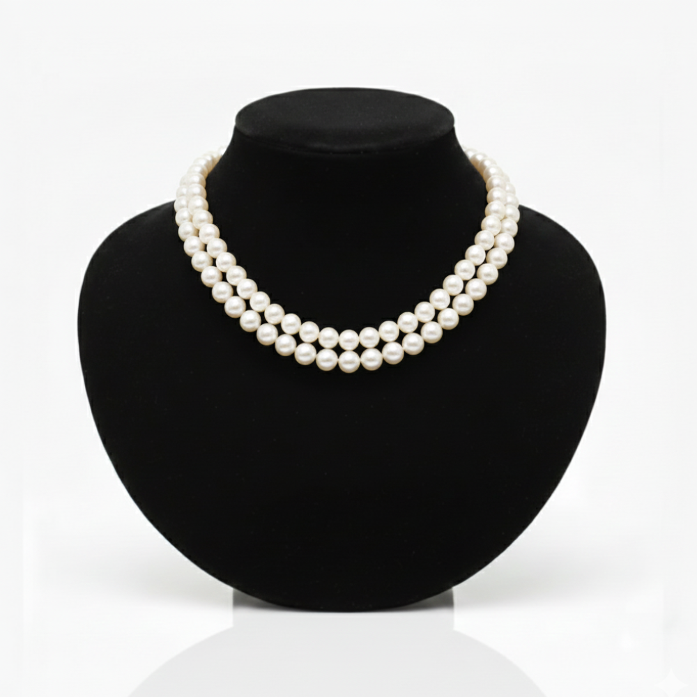 White Pearl Neckalce