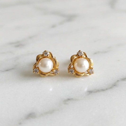 Simple Pearl Tops
