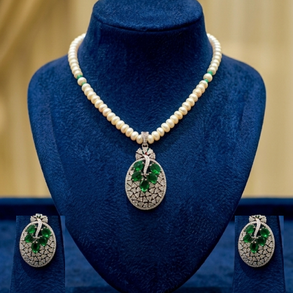 Freshwater Beautiful Pearl Locket Set