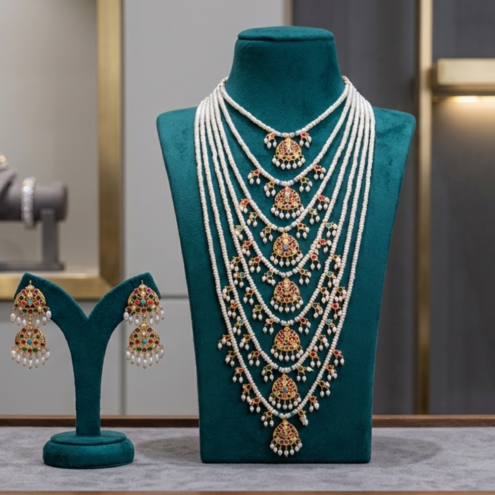 Royal Pearl Necklace Set (satlada)