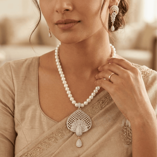 Pearl Locket Set By MangatraiPearls