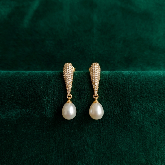 Pearl Ear Studs with bracelet