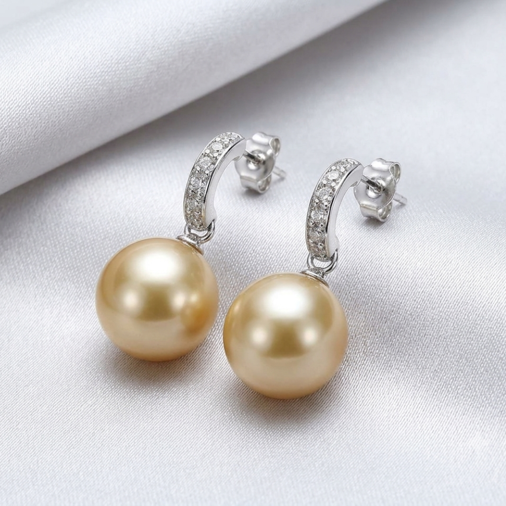 Beautiful Sothsea Pearl Hangings