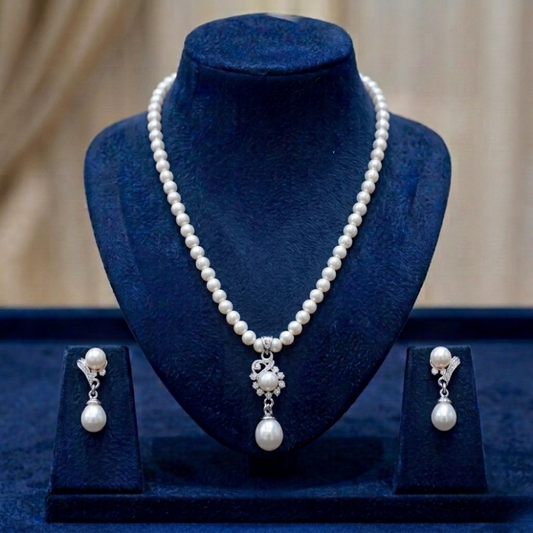 Women's Locket Set