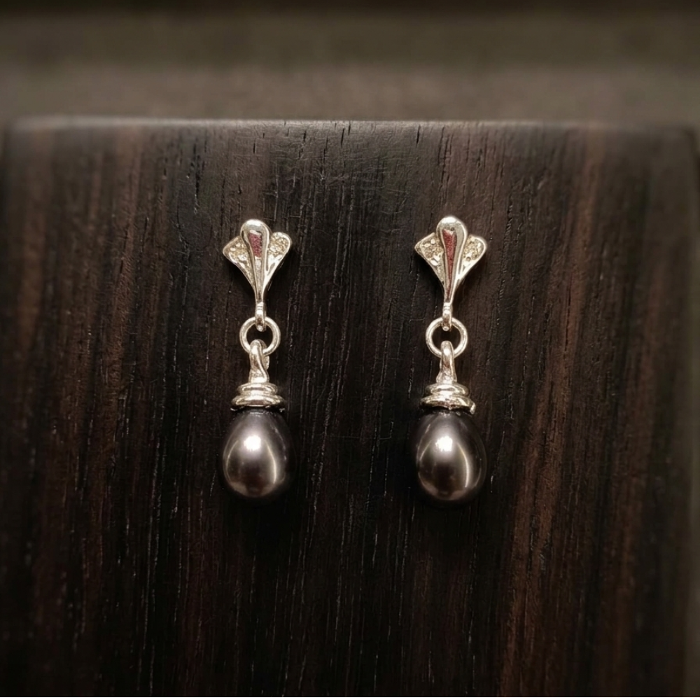 Freshwater Pearl Hangigns
