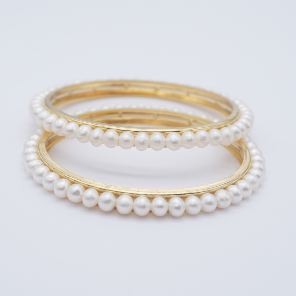 Fresh Water white colour pearl round shape pearls bangle