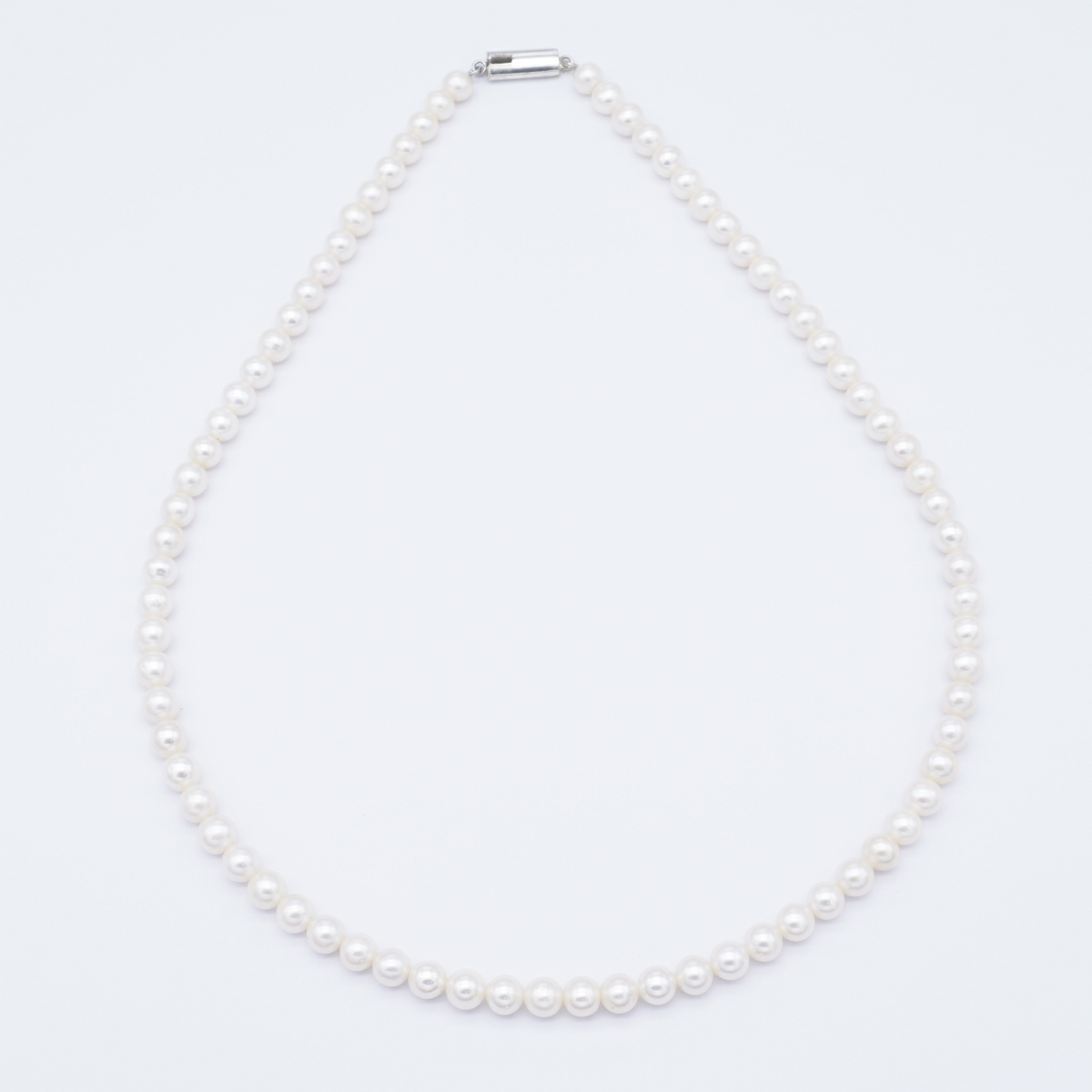Fresh Water Single Line White Round Pearl Necklace
