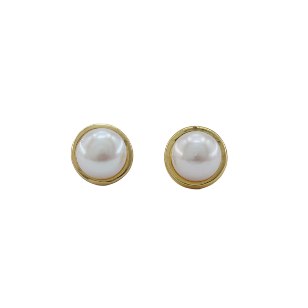 White round pearl tops